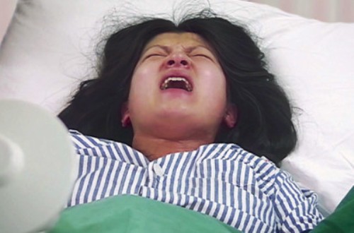 WATCH: Chinese Men Experience Pain of Childbirth –