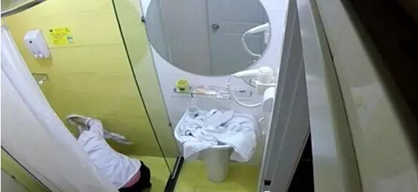 undercover towel toilet cleaning hotel