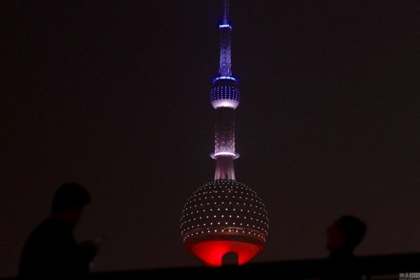 pearl tower french flag color