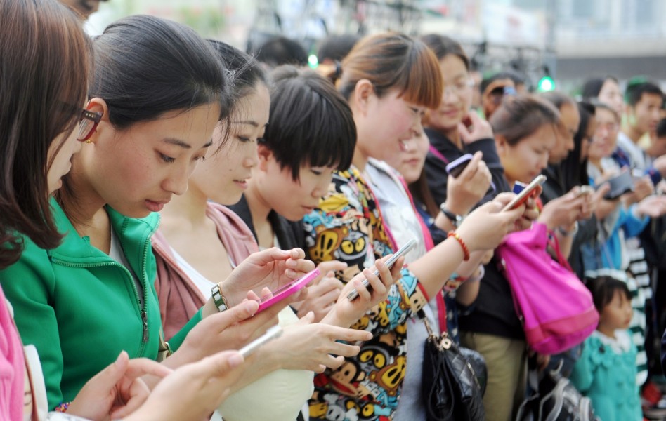phone users china